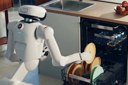 Este es CLOiD, el robot de LG que te hace la colada y te prepara el desayuno