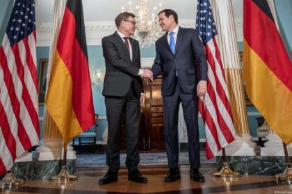 Alemania minimiza amenaza de ataque de EE.UU. a Groenlandia