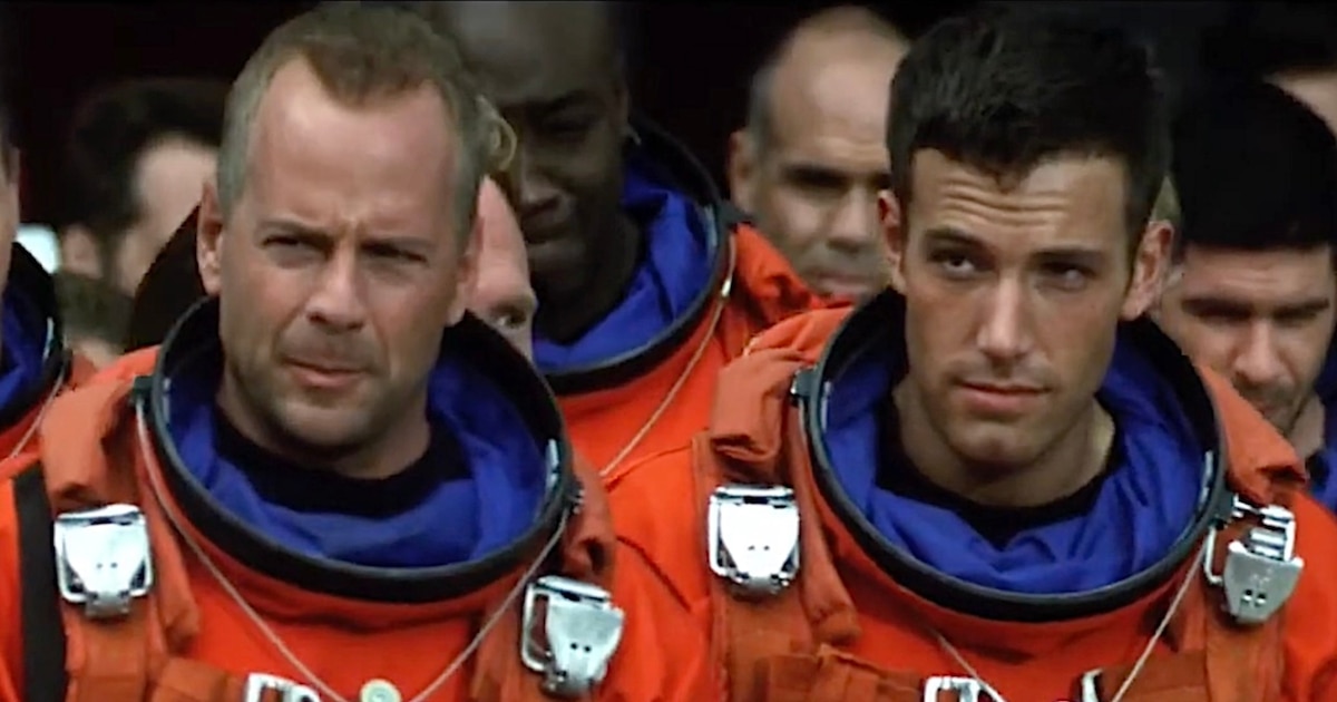 La razón por la que Ben Affleck vomitaba entre tomas mientras filmaba una emotiva escena con Bruce Willis en ‘Armageddon’
