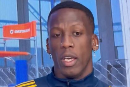 Luis Advíncula confirmó que se va de Boca Juniors: “Estoy pasando por un momento familiar complicado”