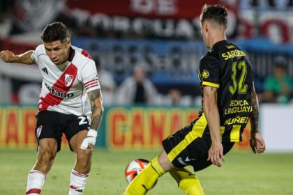 River Plate igualó 0-0 contra Peñarol de Uruguay en su segundo amistoso del año y definirá el duelo en la tanda de penales
