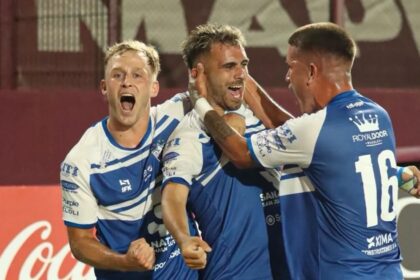 Histórico: Ferrocarril Midland eliminó por penales a Argentinos Juniors y dio el primer batacazo de la Copa Argentina