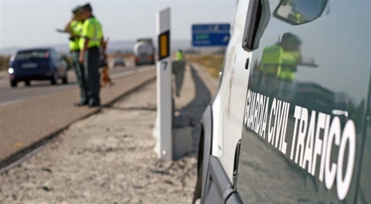 Fallece un motorista en una colisión con un vehículo en la EX-103, cerca de Pallares
