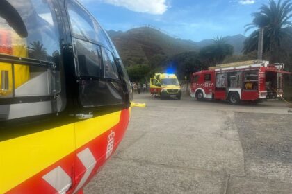 Dos hombres fallecidos y dos mujeres heridas de gravedad tras caer un vehículo en una charca de Gran Canaria