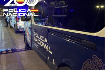 Detenido en Jerez (Cádiz) cuando trataba de robar varios patinetes eléctricos y cargarlos en un coche robado