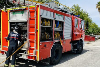 Desalojado de su vivienda en Úbeda (Jaén) tras un incendio que ha calcinado la cocina
