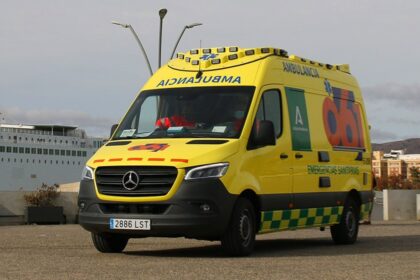 Herida una mujer de 41 años tras la colisión frontal entre dos turismos en la N-340A en Huércal-Overa (Almería)