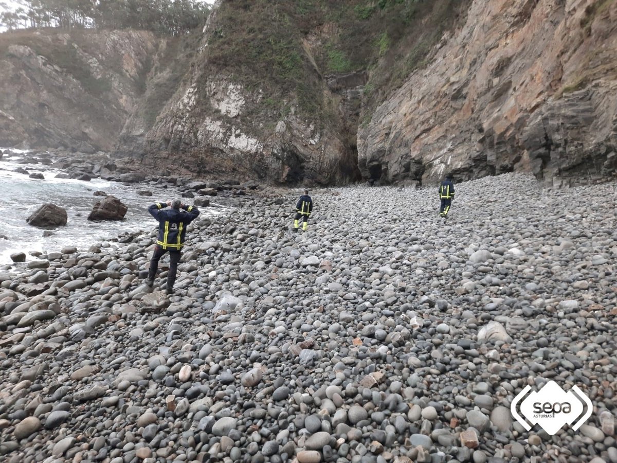 Se cumplen nueve días de la búsqueda del pescador desaparecido en Coaña sin resultados