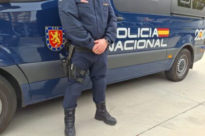 Herido un hombre de 34 años tras ser apuñalado durante la madrugada en la Avenida del Gran Capitán en Córdoba