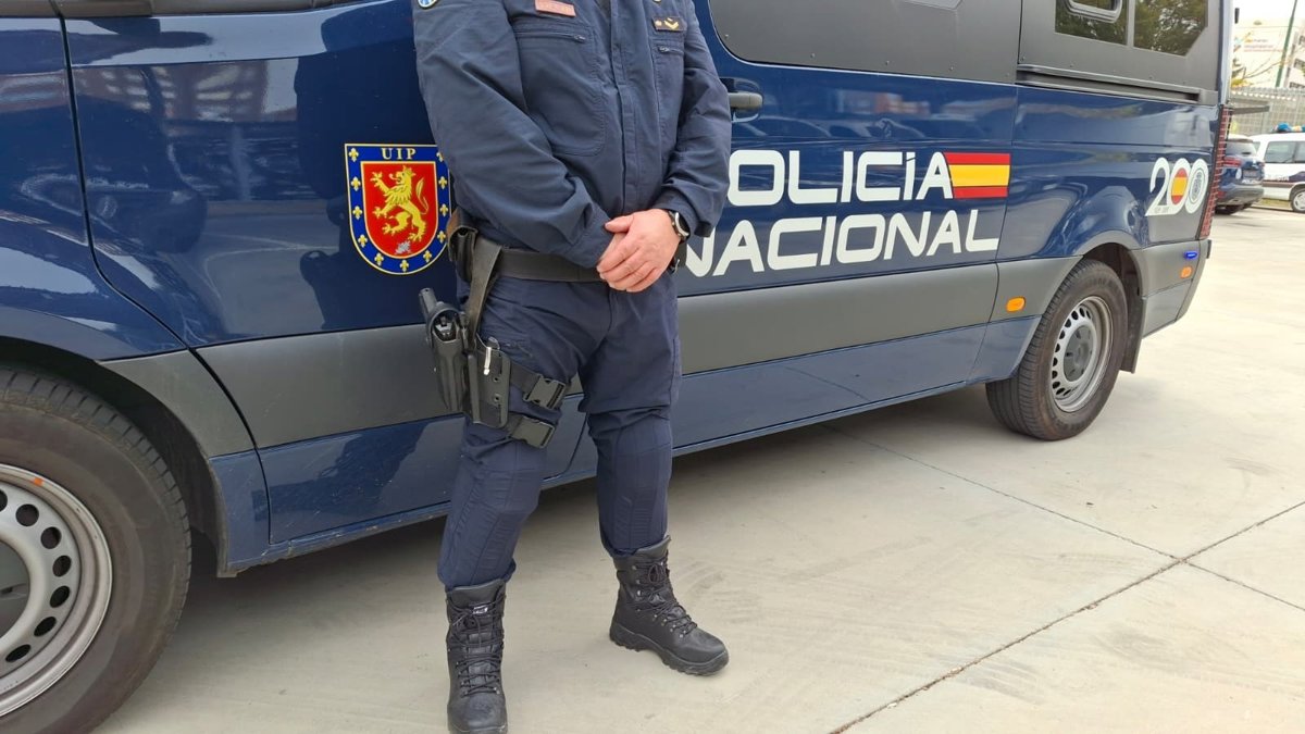Herido un hombre de 34 años tras ser apuñalado durante la madrugada en la Avenida del Gran Capitán en Córdoba