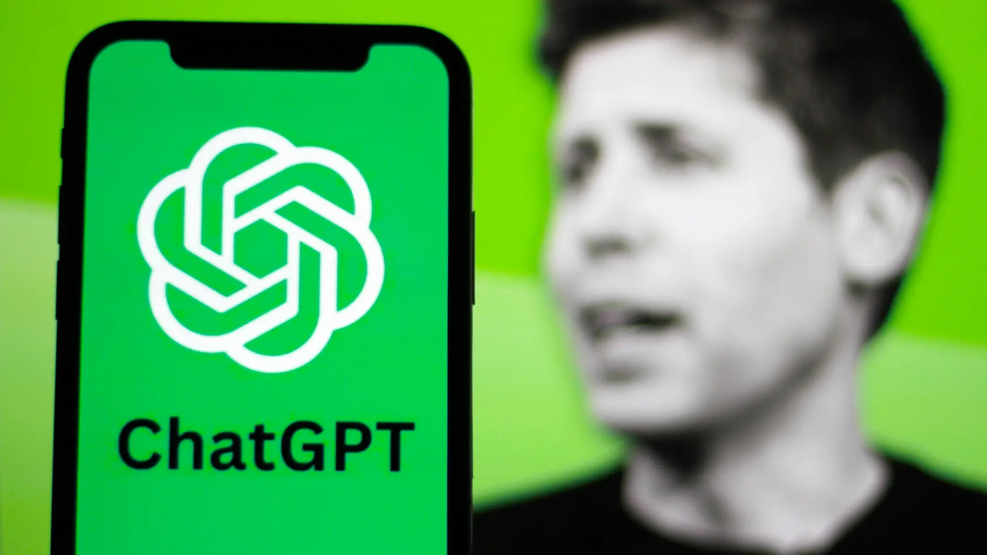 Sam Altman lo tiene claro: "El 'AI washing' es real, las empresas despiden gente y echan la culpa a la IA sin tenerla"
