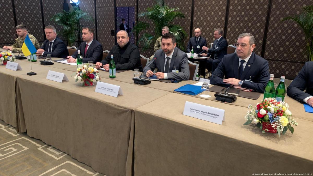 Concluyen sin acuerdo las conversaciones por la paz entre Rusia, Ucrania y EE.UU. en Ginebra
