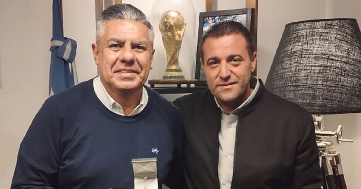 En defensa de Chiqui Tapia y Pablo Toviggino, los clubes decidieron suspender por cuatro días todos los partidos de fútbol