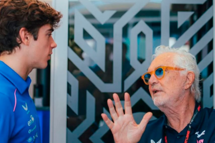 La serie de la F1 filtró la intimidad del áspero cruce entre Briatore y Colapinto en su debut en Alpine: “El problema sos vos”
