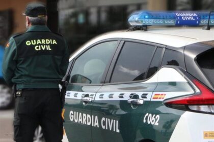 Herido leve un hombre tras el derrumbe de un muro exterior de una vivienda en Genalguacil (Málaga)