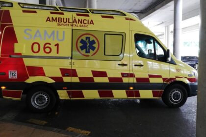 Dos motoristas heridos graves tras una colisión con un coche en la EI-600 de Sant Antoni (Ibiza)