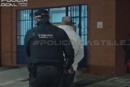 Detenido en Castilleja (Sevilla) tras increpar a varias personas y huir ebrio en una persecución policial