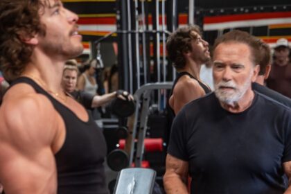 El legado continúa: Arnold Schwarzenegger entrena a su hijo para competir en fisicoculturismo
