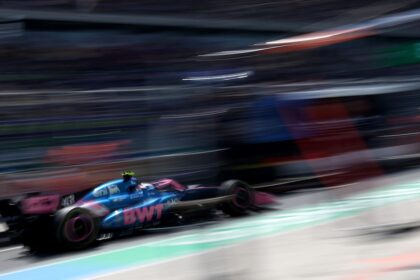 Se largó el Gran Premio de China de Fórmula 1: Colapinto está en el 6° puesto y lidera Antonelli