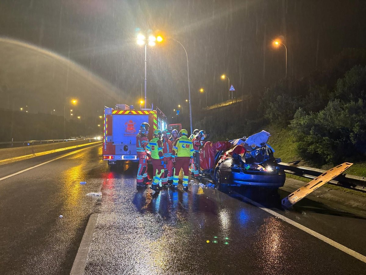 Muere un hombre de 25 años en un accidente de tráfico que deja también tres heridos en Fuenlabrada