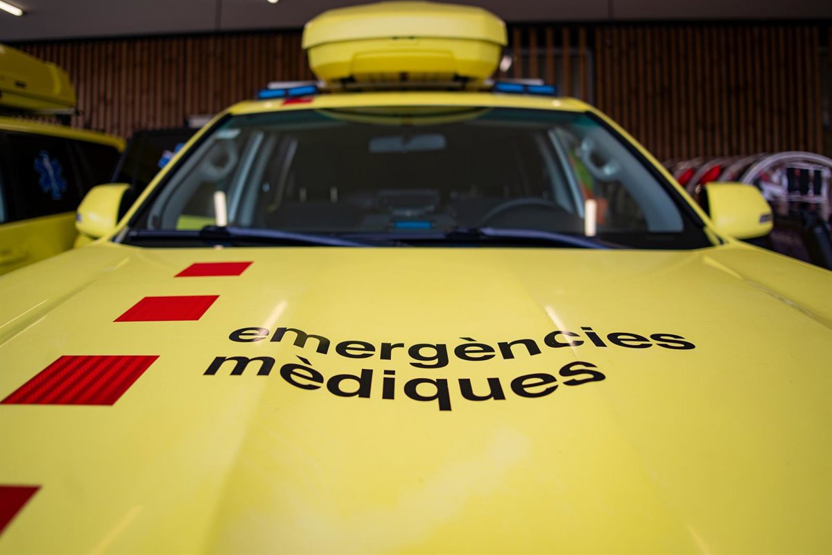 16 menores atendidos por una mezcla tóxica en la piscina municipal de Rubí (Barcelona)