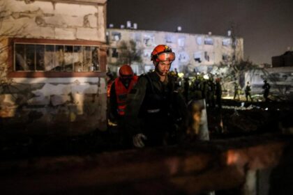 Misil iraní impacta en edificio residencial en Haifa: 4 heridos