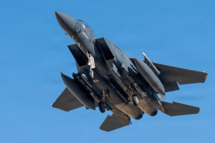 Trump anuncia el rescate del segundo tripulante del avión de combate F-15 derribado por Irán