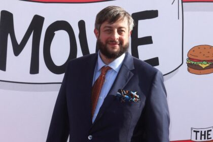 Eugene Mirman, estrella de ‘Bob’s Burgers’, resultó herido en accidente automovilístico en New Hampshire