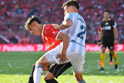 Independiente y Racing empatan en una nueva edición del Clásico de Avellaneda
El penal que falló Maravilla Martínez y la llamativa reacción del arquero Rey en el clásico Independiente-Racing