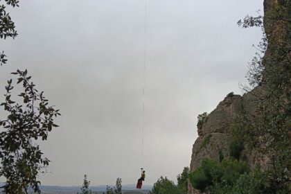 Dos escaladores en estado crítico en Montserrat (Barcelona) al caerles unas piedras