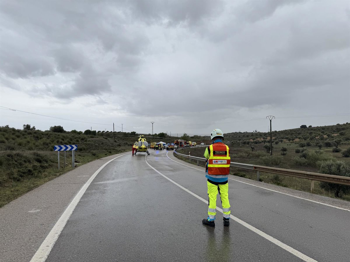 Herido grave un hombre de 56 años tras un choque frontal con un coche en Morata de Tajuña