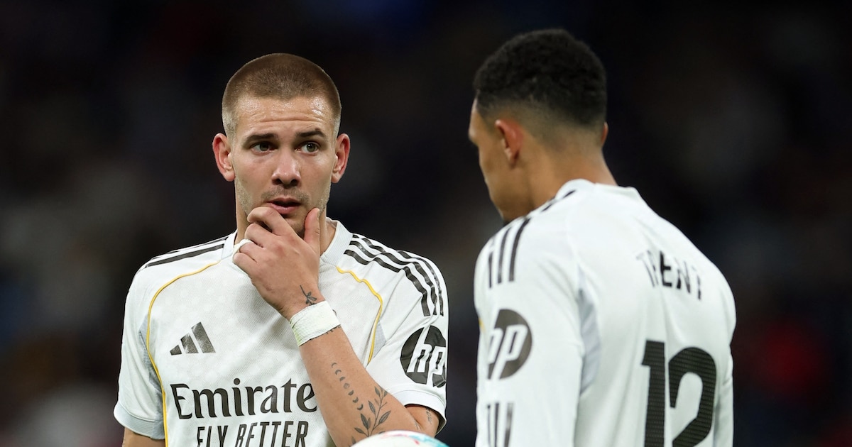 Imagen de Mastantuono jugando en el Real Madrid, con una expresión de esfuerzo y dedicación.