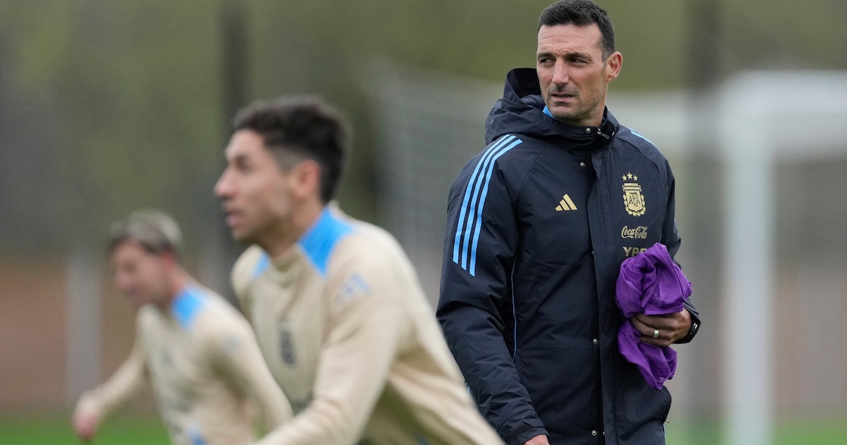 Lionel Scaloni en una imagen de 'Scaloni define 24 de 26 para la Selección'