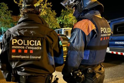 Los Mossos detienen a una mujer de 31 años después de que asegure haber matado a su marido