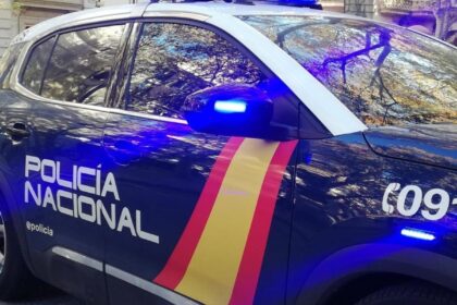 Seis detenidos al desarticular dos puntos de venta de droga en Fuengirola (Málaga) que estaban abiertos las 24 horas
