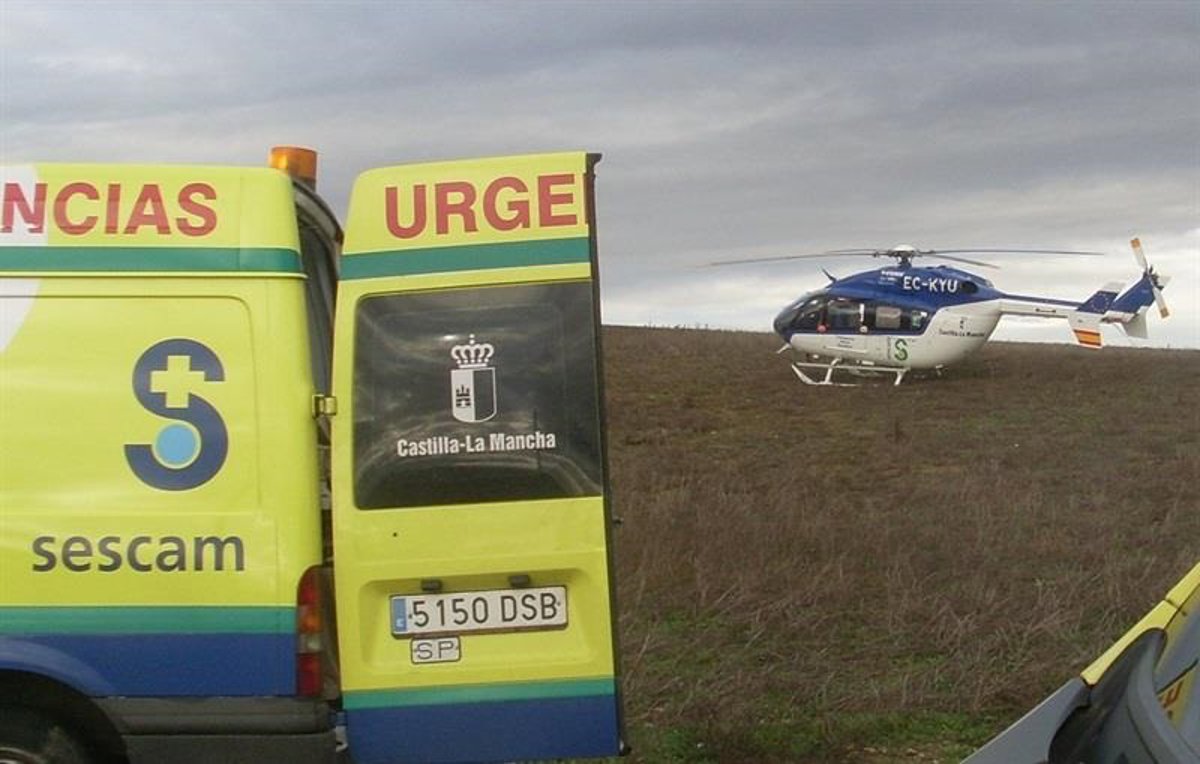 Vehículos siniestrados en la carretera N-320 tras el accidente en Cañaveras