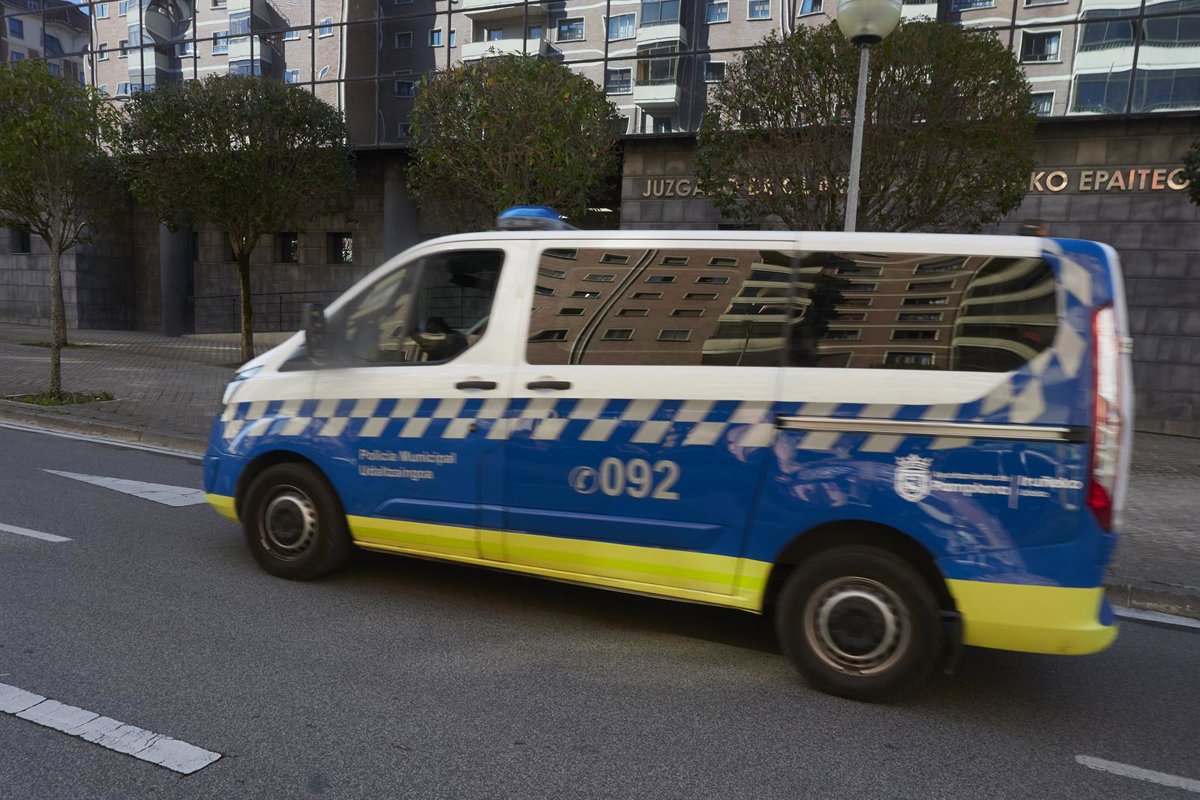 Trasladado al hospital un ciclista de 18 años tras ser atropellado por un coche en Pamplona