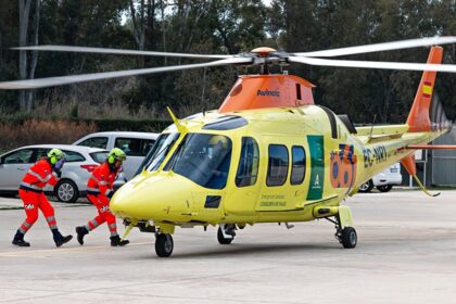 Vehículos siniestrados en la carretera A-311 tras el accidente en Lahiguera